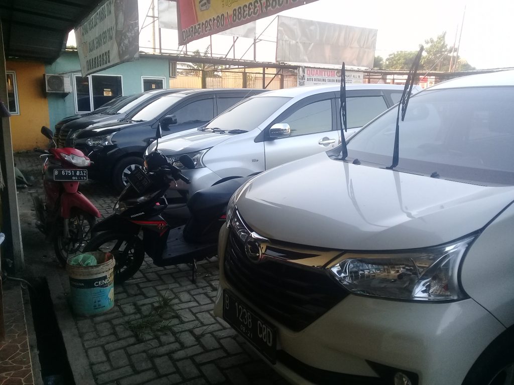 jasa sewa mobil murah berkualitas di Pasteur Kecamatan Sukajadi, Kota Bandung, Jawa Barat.